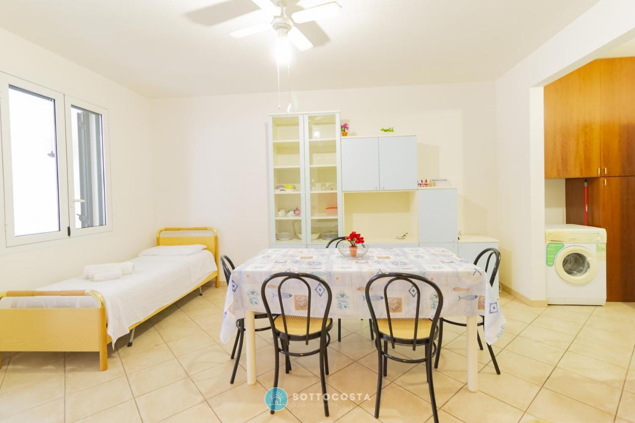 Atena Flat - Torre Dell'Orso Exterior photo